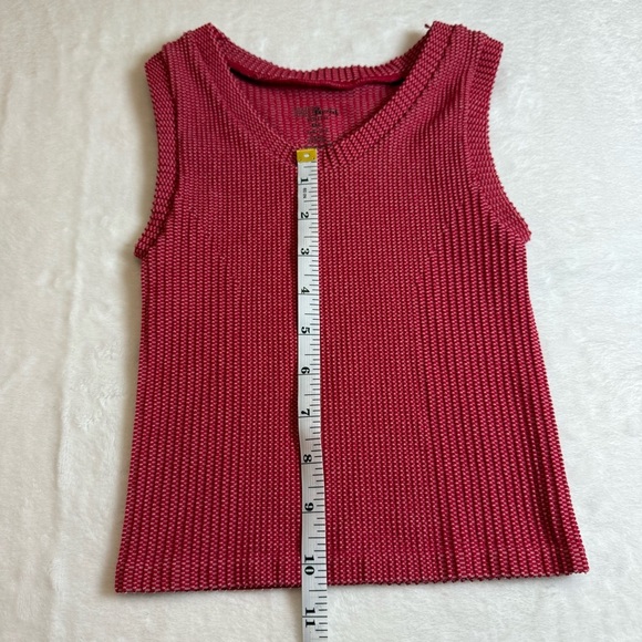 BKE Essentials Youth Knit Top in Red Size Little Girls M/L - Picture 6 of 8